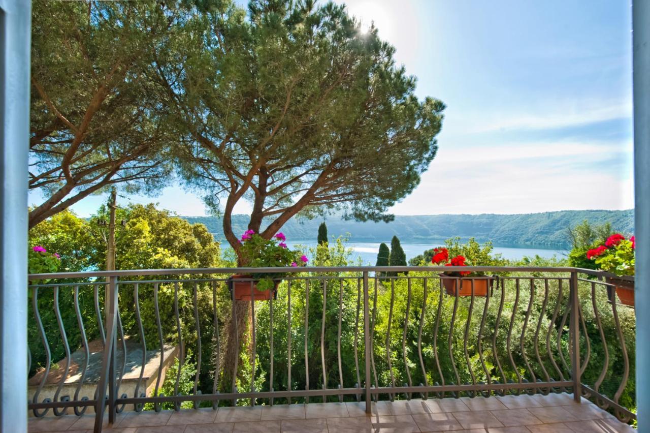 Villalbert Castel Gandolfo Exteriér fotografie