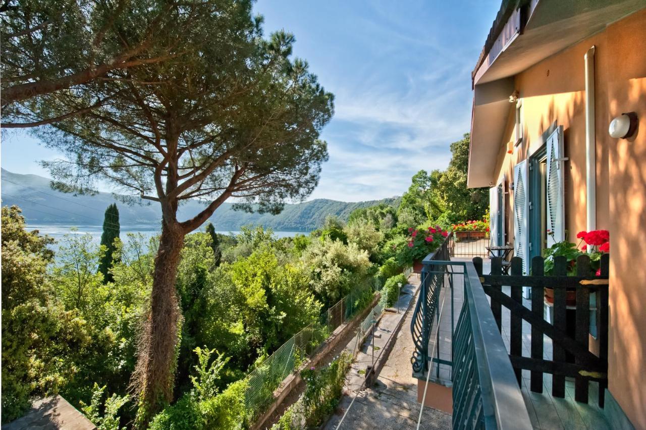 Villalbert Castel Gandolfo Exteriér fotografie