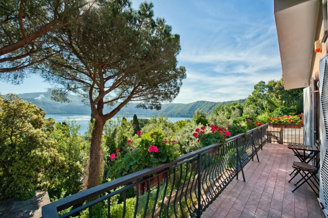 Villalbert Castel Gandolfo Exteriér fotografie